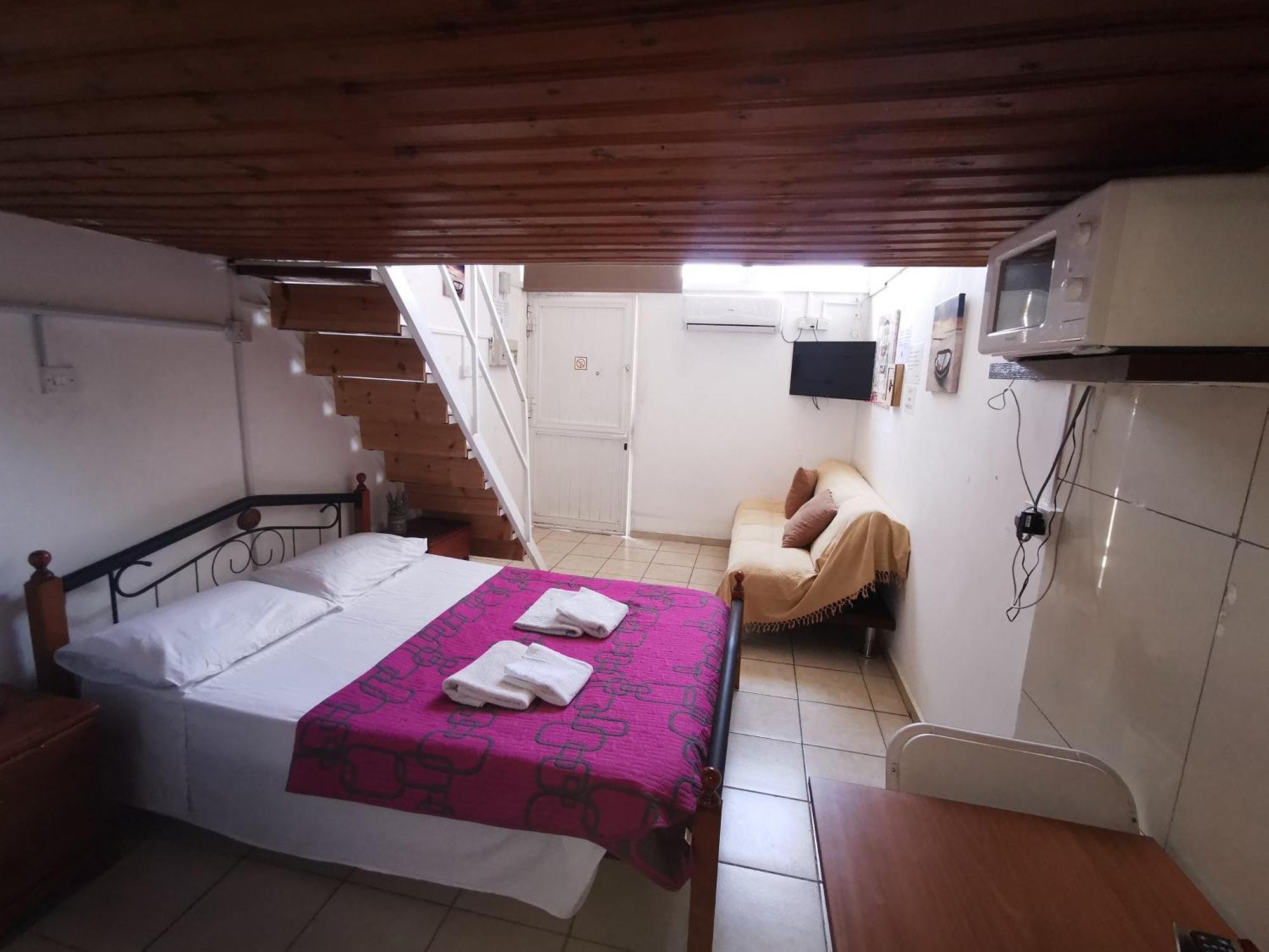 Strovolos Rooms Studios Nikosia Zimmer foto
