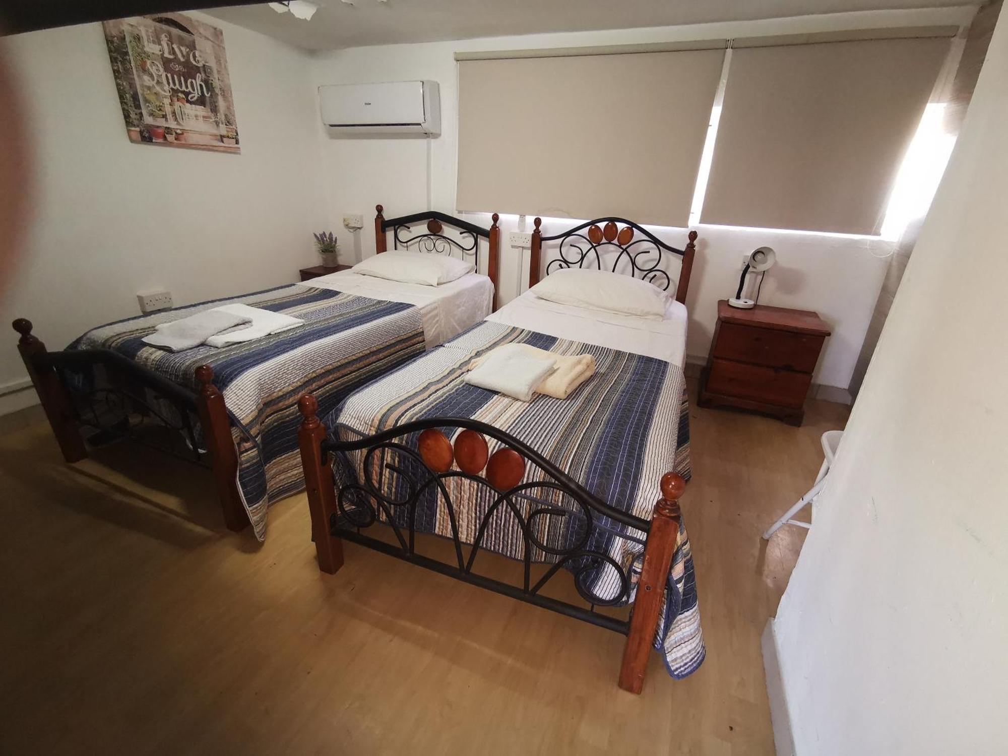 Strovolos Rooms Studios Nikosia Zimmer foto