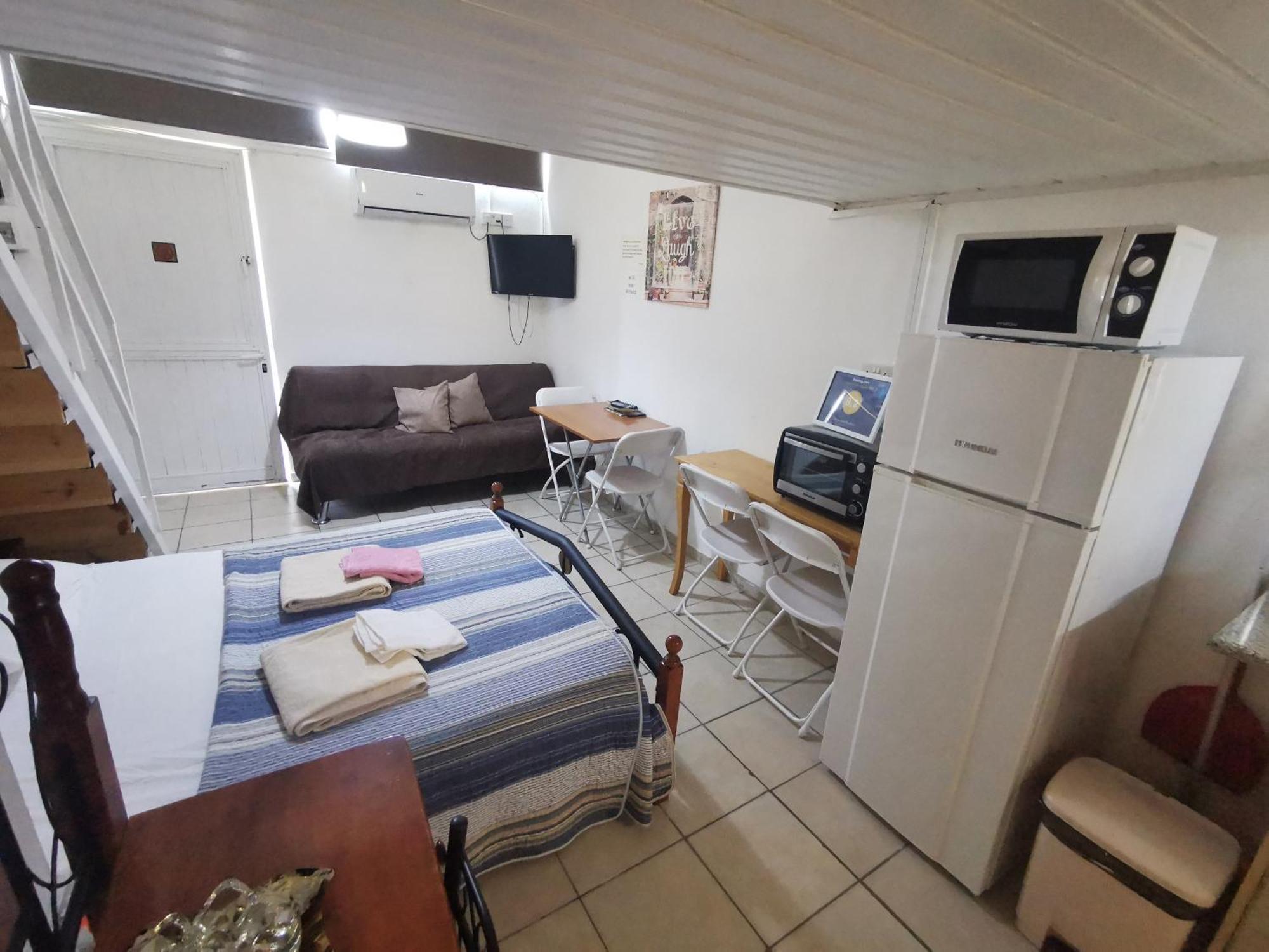 Strovolos Rooms Studios Nikosia Zimmer foto
