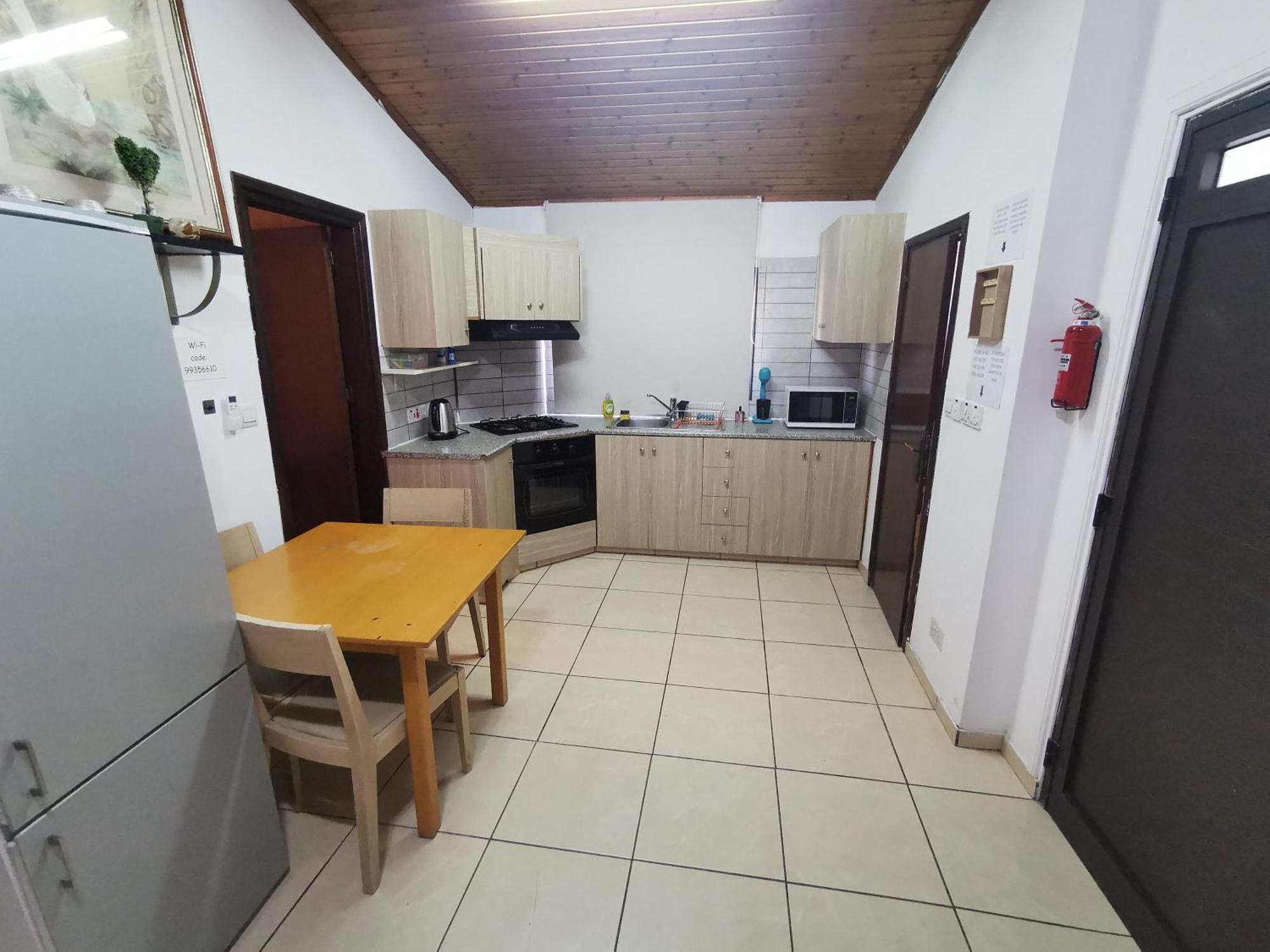 Strovolos Rooms Studios Nikosia Zimmer foto